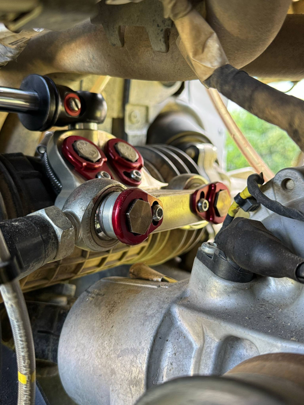 Maverick R Steering Dampener Assembly